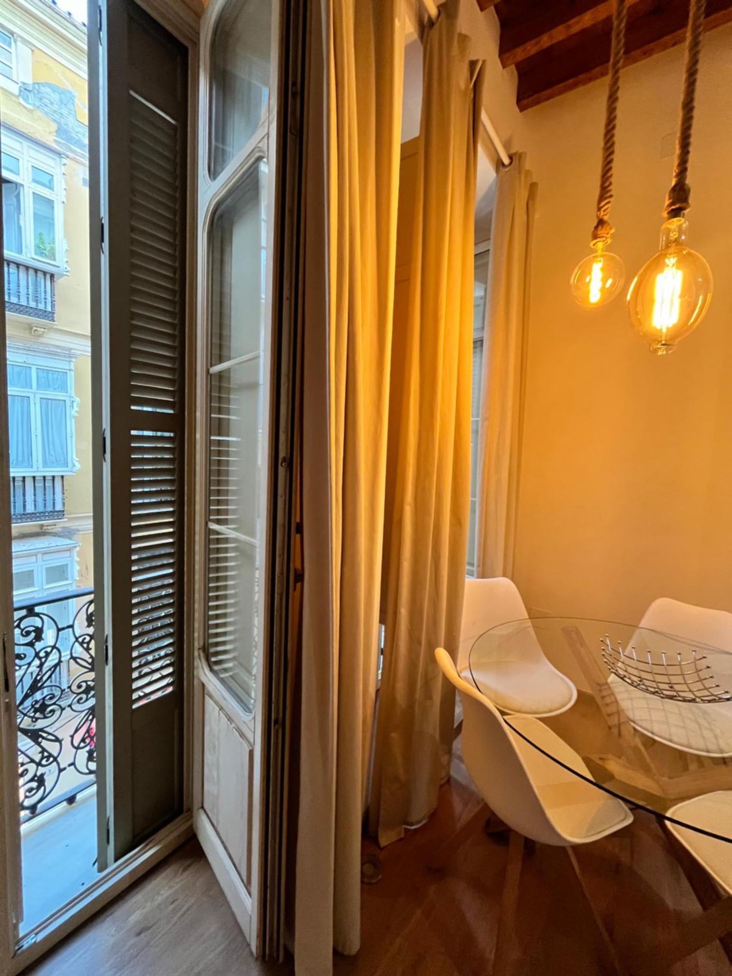 Premium Malaga Center Apartment ภายนอก รูปภาพ
