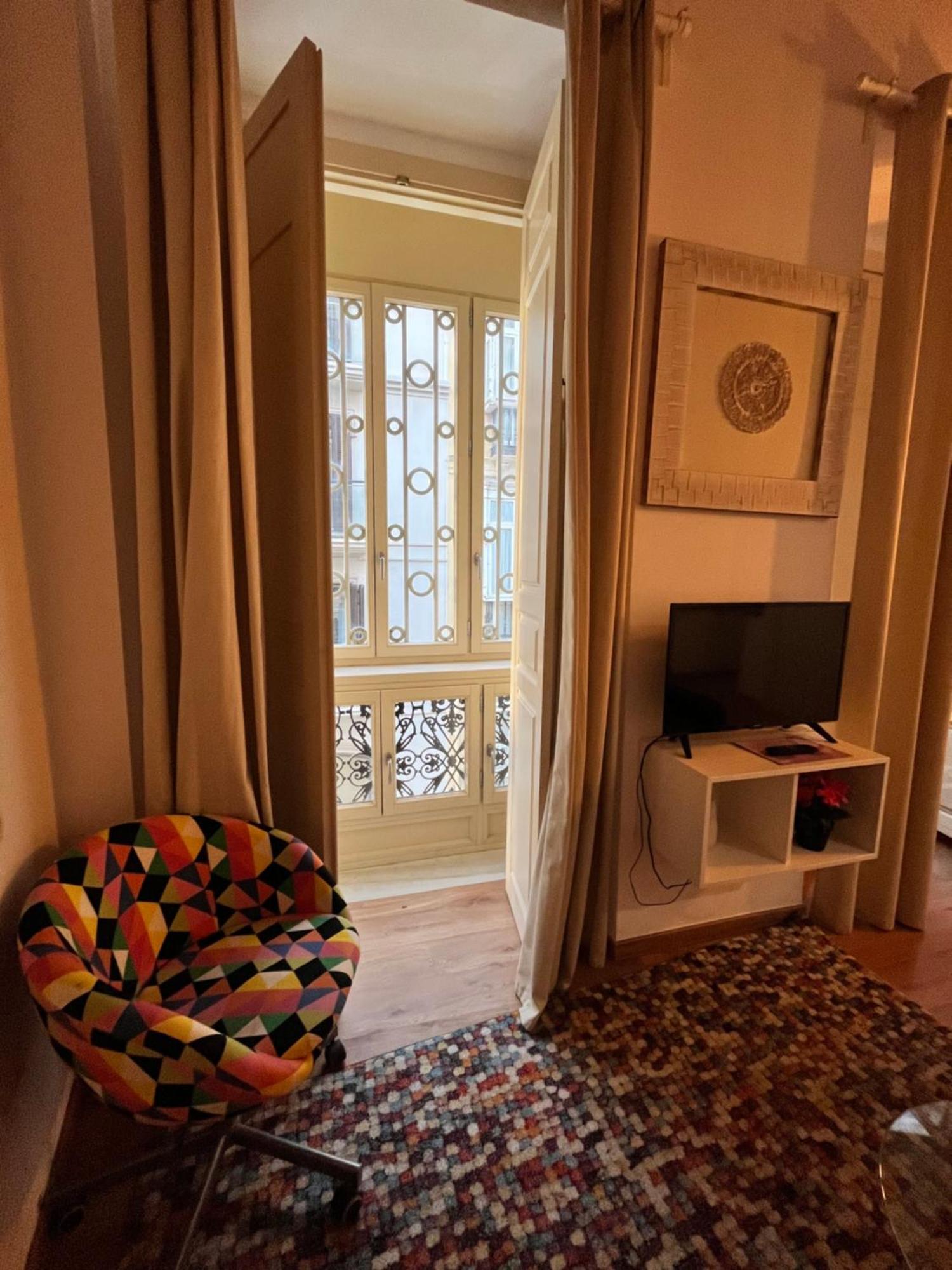 Premium Malaga Center Apartment ภายนอก รูปภาพ